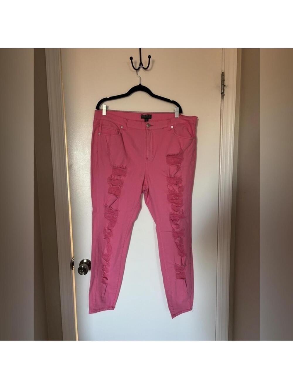Forever 21 + jeans